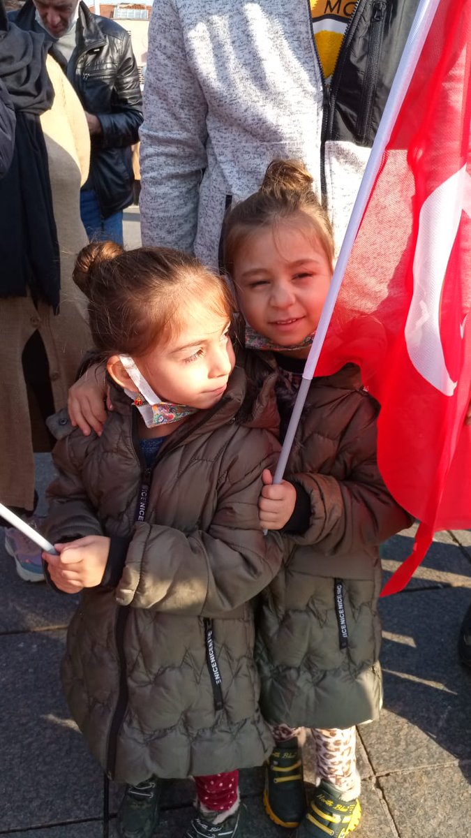 Adalet2022's tweet photo. @YildizFeti Bu yavrulara yazık

BasınMahkumun SesiniDuyur https://t.co/7ix7bJtfoG