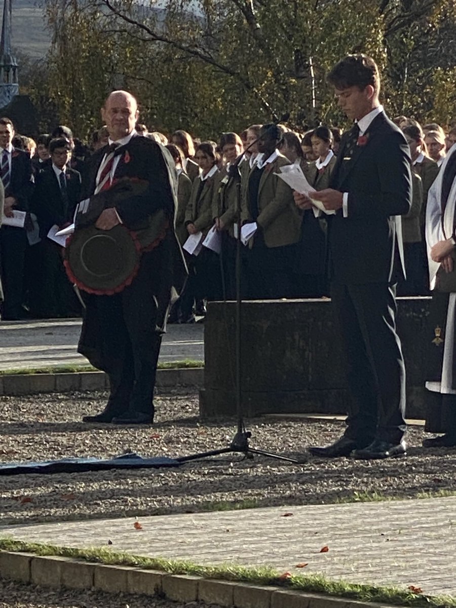 JoanneHancox1's tweet photo. A beautiful morning for a moving Remembrance Service at Sedbergh School… you did yourself proud Ollie and we’re so proud of you! ⁦@Evans_Sedbergh⁩ ⁦@EvansAssHM⁩ ⁦@SedberghSchool⁩ https://t.co/sUqLP7xG8c