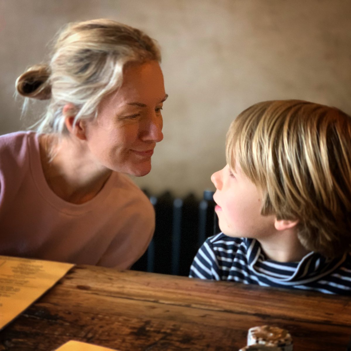 alexbremer's tweet photo. The light in CHAI was amazing this morning... everything looks like a Dutch Master... #DailyTed w / @MiriamBremer ❤️ https://t.co/0gqUgJydmS