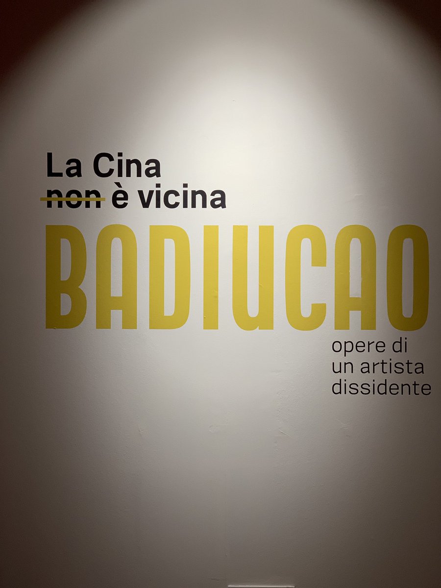 robion14's tweet photo. Un Regime che non tollera sarcasmo, intromissioni, satira, dissenso. 

E la cosa straordinaria è che il processo di rimozione della memoria collettiva coinvolge anche noi, non soltanto i Cinesi. https://t.co/BdGuSLrFVt