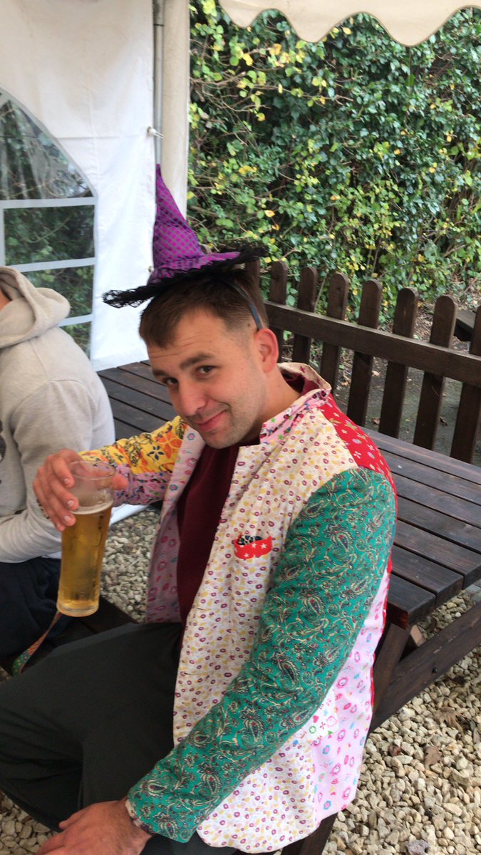 A good battle against <a href="/RRFCFIRST/">Riverbourne Royals FC 🤍🖤</a> ended all square, 2-2
Goals for Adam and the Shard
MOTM goes to <a href="/Smorgan_4/">Sam</a> for a number of saves and a penalty save
DOTD goes to <a href="/j0witt/">ben jowitt</a> for getting sin binned
⚫️⚪️⚫️