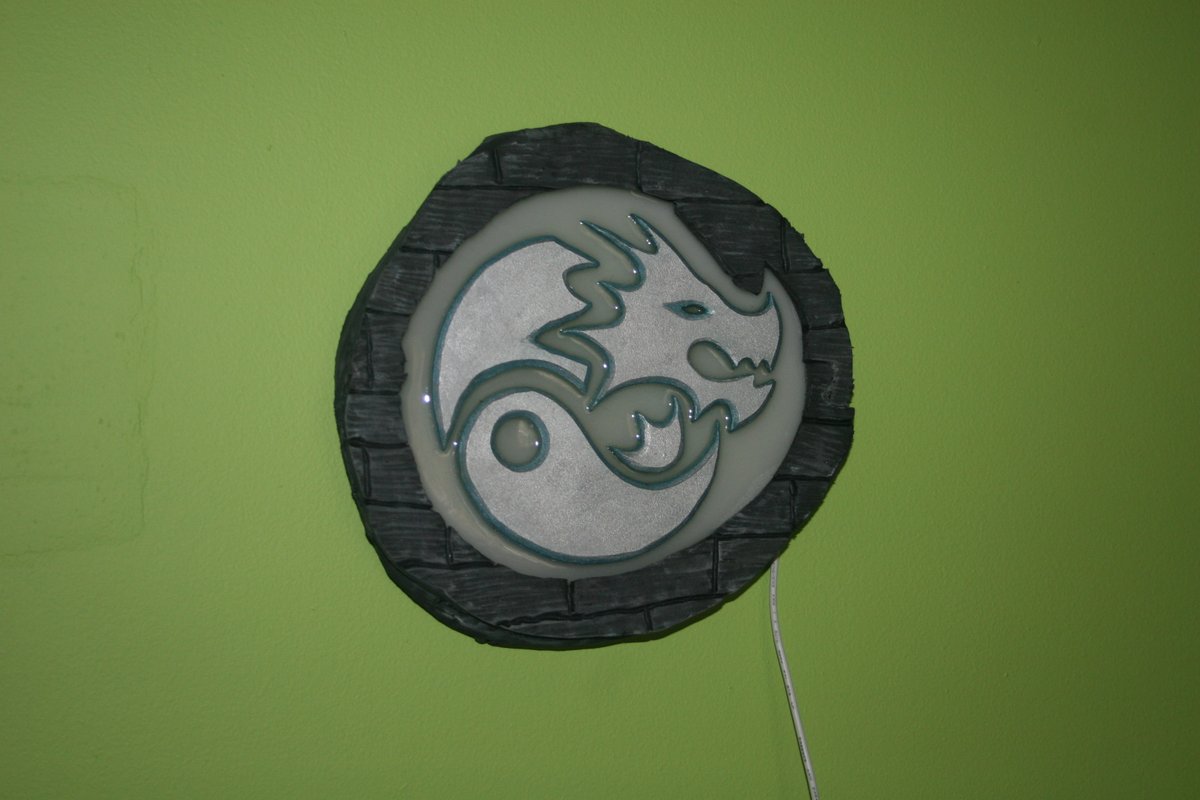 WWcraftings's tweet image. Replaying Sairento, while waiting for Hellsweeper. I had to bring this into the real world! Its my new favorite light! #sairento #VRIRL #Hellsweeper