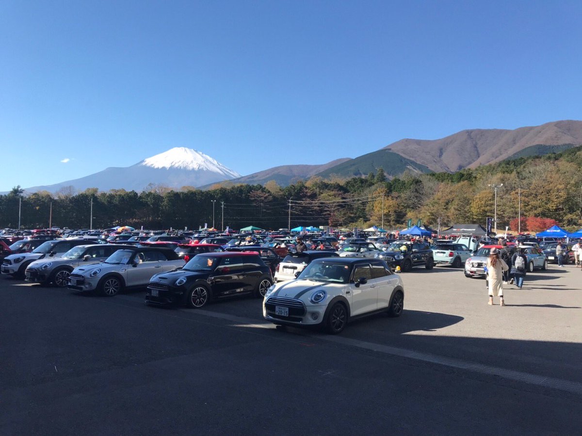 CustomLeaf's tweet image. MINIフェス2021❗️

参加された方々お疲れ様でした！！
1日バタバタでした。
色んな方からお声がけ下さり、本当に嬉しいです😂
とても充実した1日にする事が出来ました。
#minifes2021 #minifes #minif56 #mini #minicoopers #minicooperf56 #miniclubmanf54   #miniアイスブルー #ラリーモンテカルロ