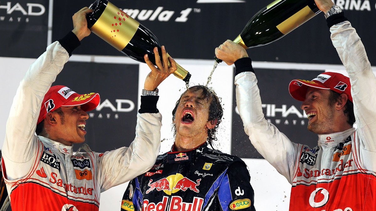 downforcepub's tweet photo. #OnThisDay 

On Nov 14 2010, Sebastian Vettel became the youngest ever Formula 1 World Champion after winning Abu Dhabi GP.

#SebastianVettel https://t.co/mSUfHkerVR