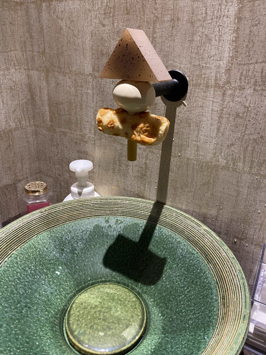 おでん屋のトイレの蛇口が？見事なおでんだったwww