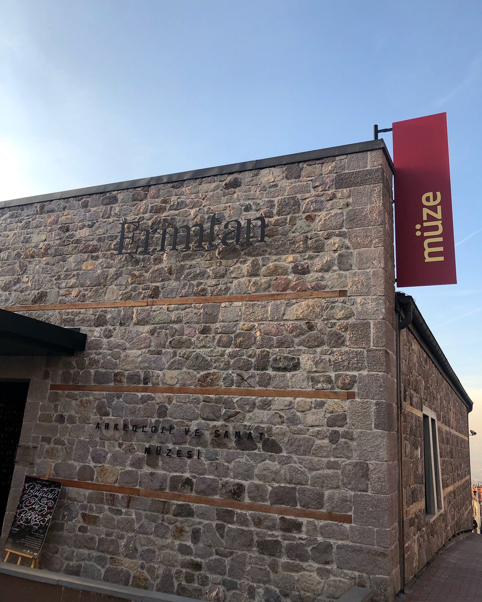 Mutlu pazarlar🌞 Müzeyi ziyaret etmek için harika bir gün…

Erimtan Müzesi’ni 10:00-17:00 saatleri arasında ziyaret edebilir, eşsiz arkeoloji koleksiyonunun yanı sıra #BüyücüveBahçe sergisini izleyebilirsiniz.