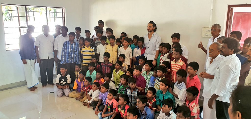 Sivakasi_GKFC's tweet photo. Happy Children's Day.

#ChildrensDay2021 
#GauthamKarthik 
#Anandhamvilayaadumveedu https://t.co/q21M7vm0aE
