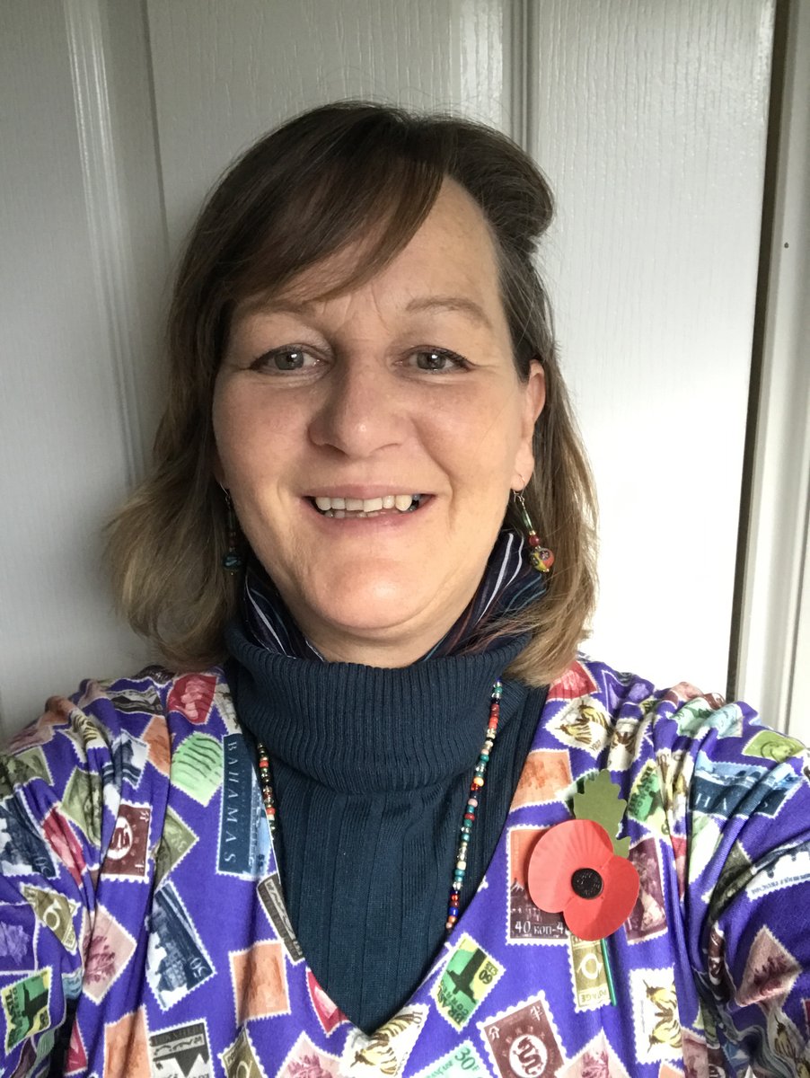 JillingsTonia's tweet photo. Iβm off to Sprowston High School for a Christmas Fair today - Come along ! #sprowston #thingstodoinnorfolk https://t.co/IDLskuMLE4