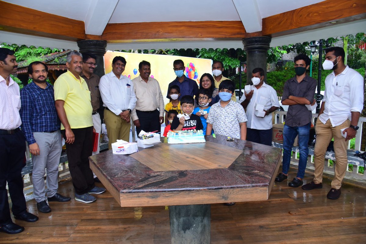 IOCL_KERALA's tweet photo. Children's day celebration at Trivandrum Zoo and Museum. Wishing all the children a happy Children's Day. #IOCLChildrensDay
#IndianOil
#Chhotu
@IndianOilcl @ChairmanIOCL @DirMktg_iocl @DirHR_iocl https://t.co/CzkngZEbvH