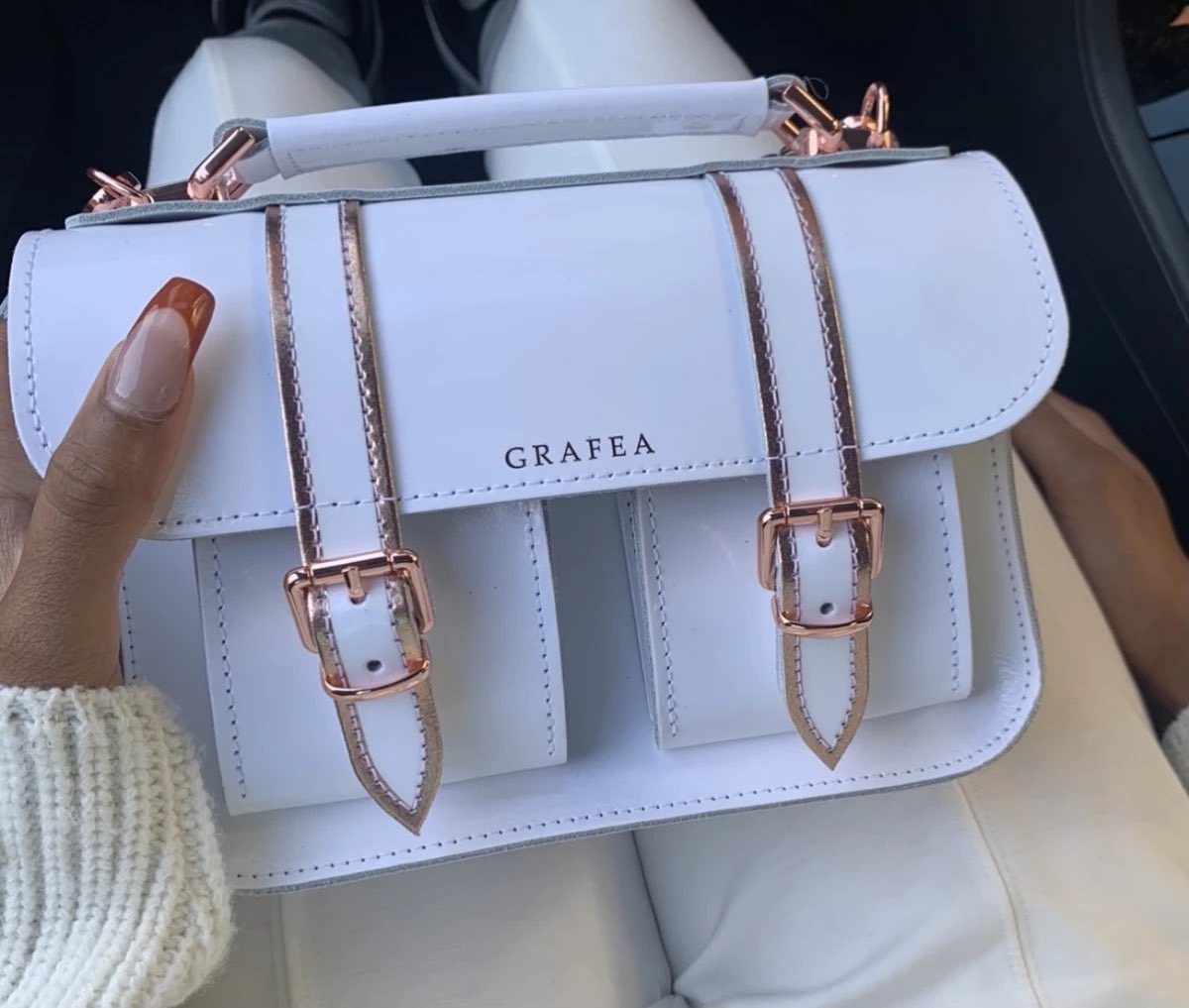 GRAFEA's tweet photo. White &amp; rose gold 🤍 https://t.co/e7AyXeCcna https://t.co/JqLepsUEaJ