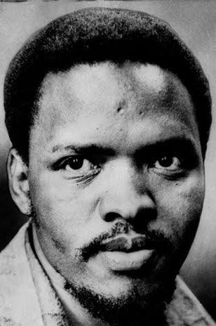 Global_Folder's tweet photo. “I am going to be me as I am, and you can beat me or jail me or even kill me, but I am not going to be what you want me to be.” ~ Steve Bantu Biko https://t.co/YL14MXdjdd
