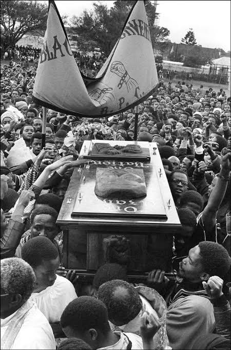 Global_Folder's tweet photo. “I am going to be me as I am, and you can beat me or jail me or even kill me, but I am not going to be what you want me to be.” ~ Steve Bantu Biko https://t.co/YL14MXdjdd