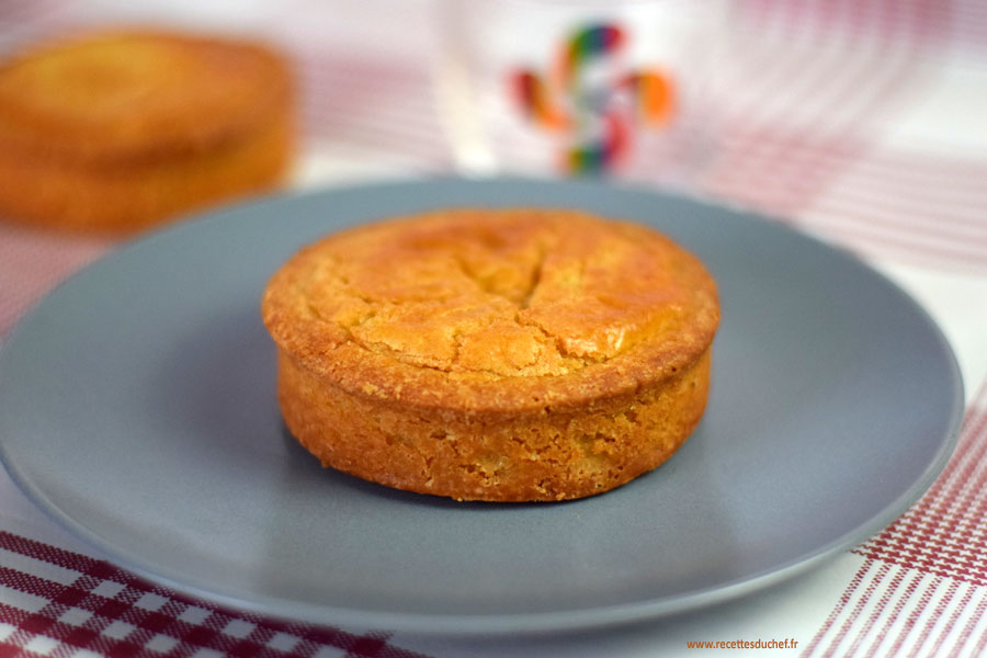recetteduchef's tweet photo. Régalez-vous avec cette #recette de #gateau #basque à la crème d'#amande : https://t.co/QyJKFILamF #recipes #recipe #recette #bakery https://t.co/mjkK7ld2do