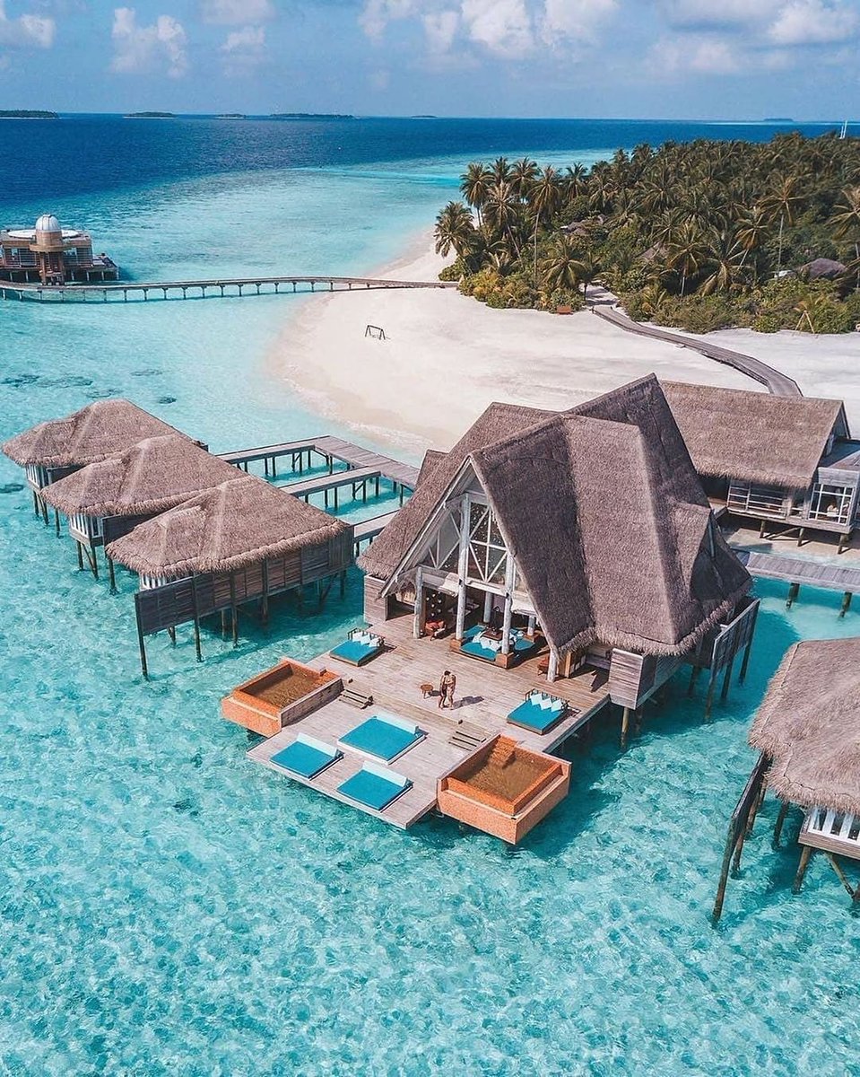 Westay's tweet photo. Dream now, travel with "WeStay" later. 

 #visitmaldiveslater #dreamnowtravellater #anantarakihavah #anantarajourneys #anantaraspawellness #takemeback #islandlife #beachlife #travelbucketlist #indianocean #bluewaters #crystalclear #passionpassport #westay https://t.co/3vgbOIBnXv