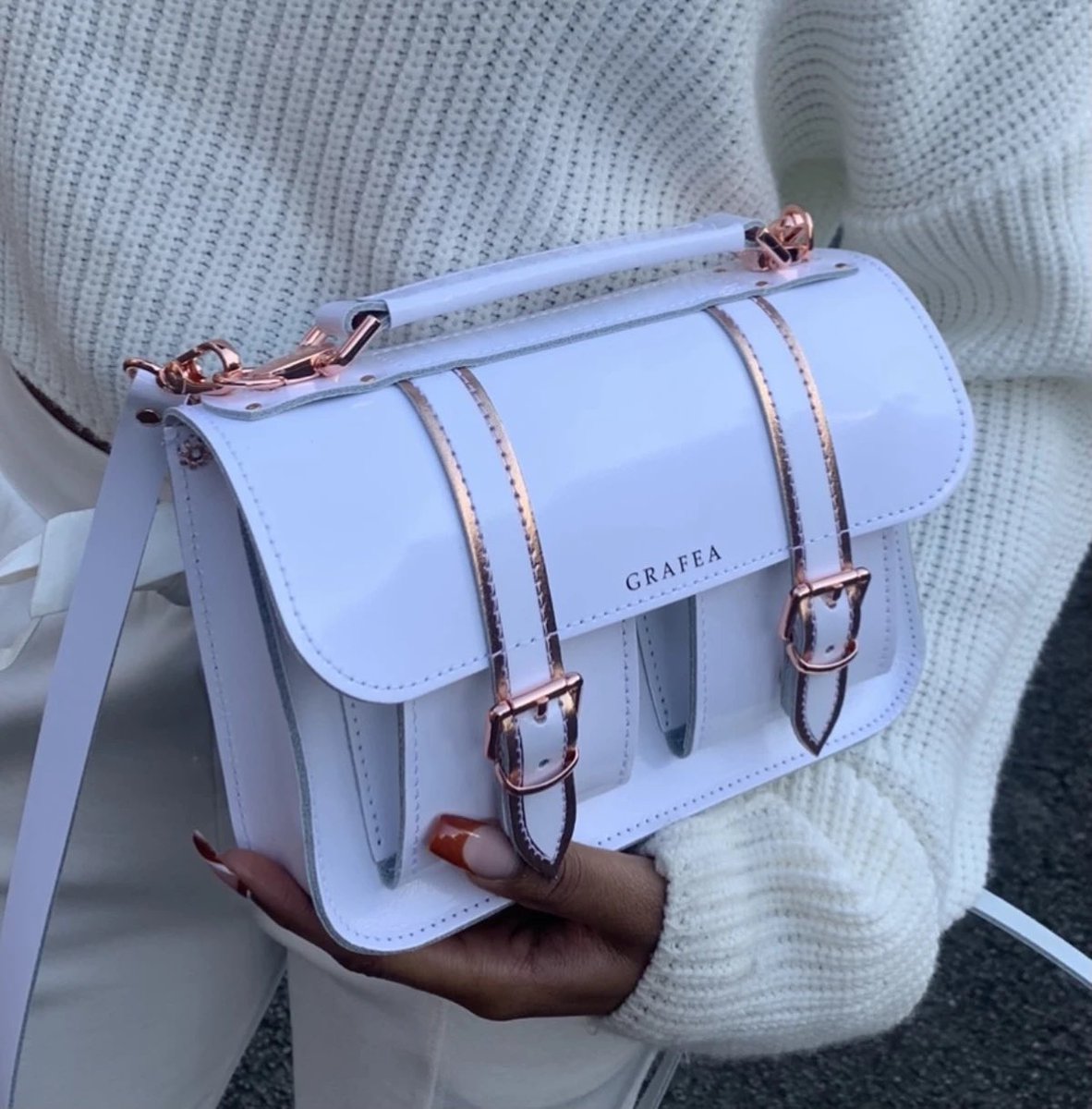 SelectOutfit's tweet photo. white &amp; rose gold 🤍 https://t.co/VV47NZhpI7