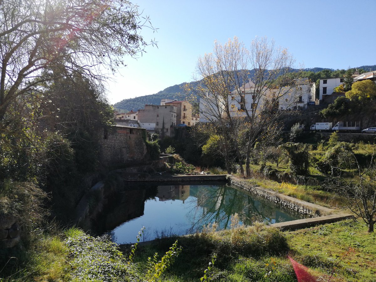 elmjuan's tweet photo. Hui toca #Espadan I el Jinquer @espadaniques @MuntanyaV @PoblesValAbando https://t.co/pvIEiPXSK1