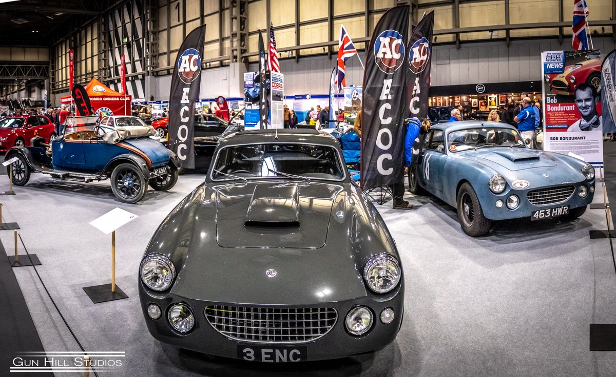 gunhillstudios1's tweet photo. Someones turned the AC up at the NEC @ClassicMotorNEC #accobra #289register #CarrollShelby #cobra #ac #classiccar #classicmotornec2021 https://t.co/kWgNDrtV9T