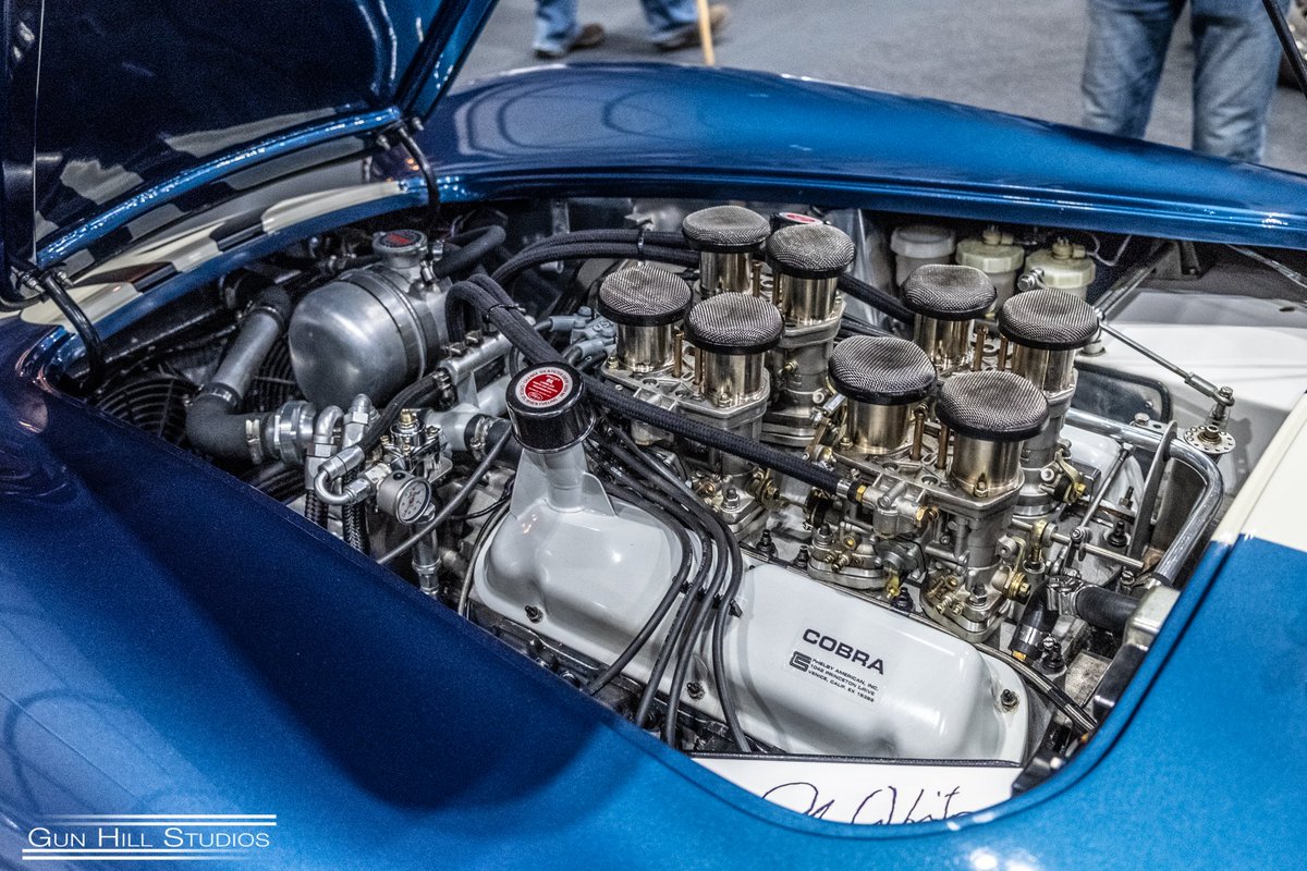 gunhillstudios1's tweet photo. Someones turned the AC up at the NEC @ClassicMotorNEC #accobra #289register #CarrollShelby #cobra #ac #classiccar #classicmotornec2021 https://t.co/kWgNDrtV9T