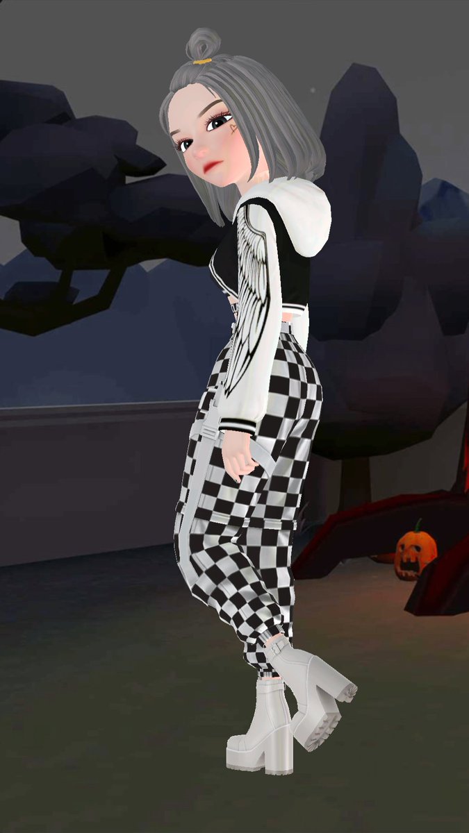 Ada yang mau fotbar bareng saya di zepeto?