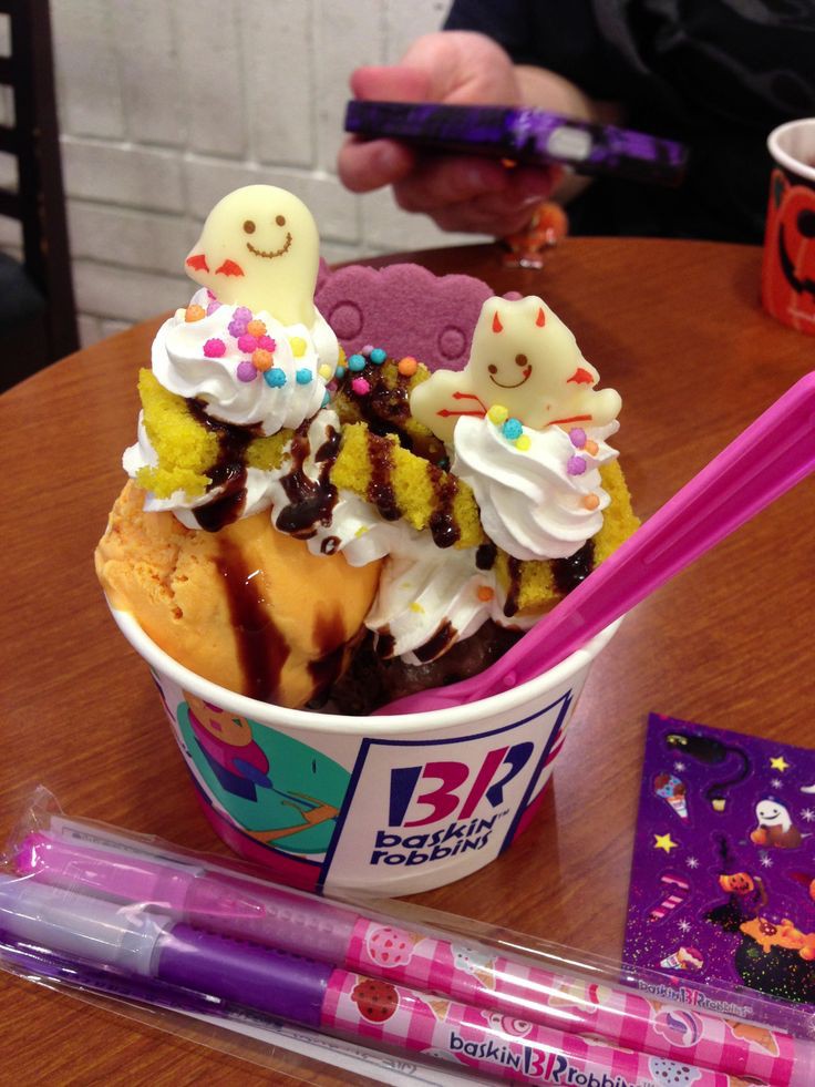 ㅤ

#REECE
✏ ┊  Cute nung ice cream, may pa libreng pen pa hahahahahahahah pero mas cute po ako ☺️