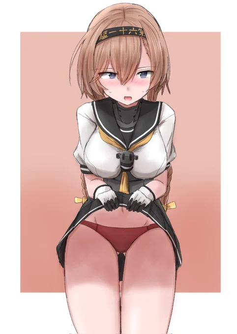 パンツ見せてくれる照月ちゃん。 