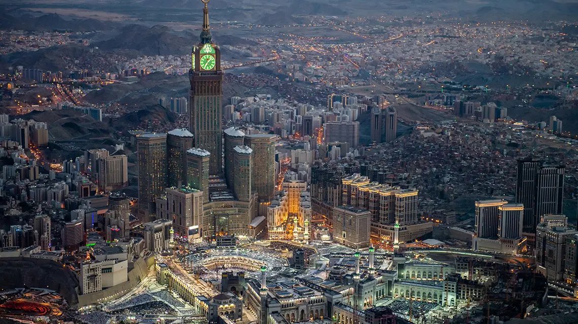 A___19x's tweet photo. شوفها بعيون عشاقها 🇸🇦💚 المملكة العربية السعودية ❤️ https://t.co/wNakVwQhXp