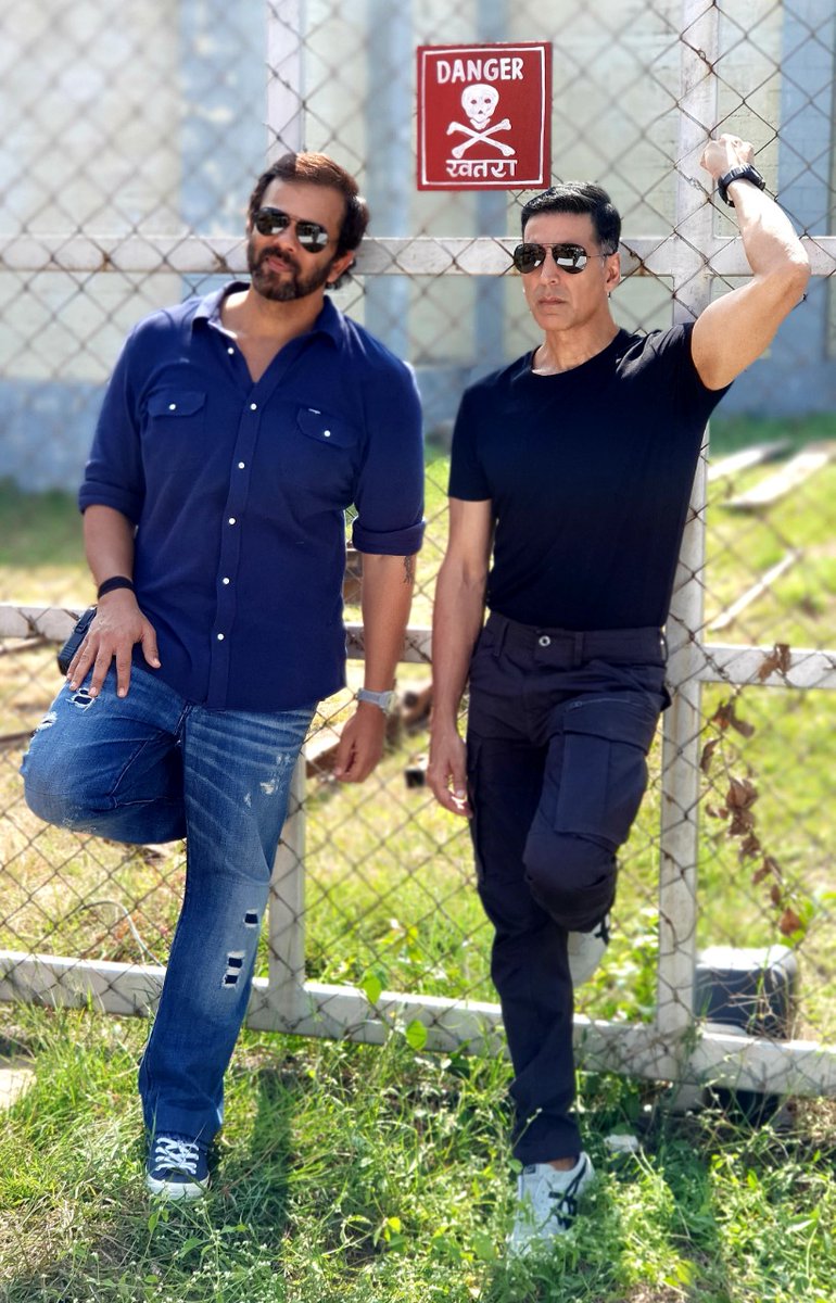 #Sooryavanshi [Week 2] JUMPS AGAIN on [second] Sat… A DOUBLE DIGIT figure on Sat gives hope of cruising past ₹ 150 cr mark by Sun night [Day 10]… Will be interesting to see if it hits DOUBLE CENTURY [₹ 200 cr]… Fri 6.83 cr, Sat 10.35 cr. Total: ₹ 137.84 cr. #India biz.