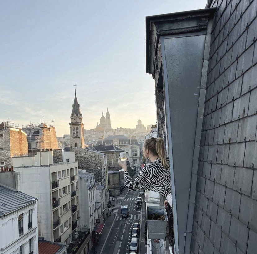 cinnamonpeonies's tweet photo. autumn mornings in paris https://t.co/ojCGCMNpPH