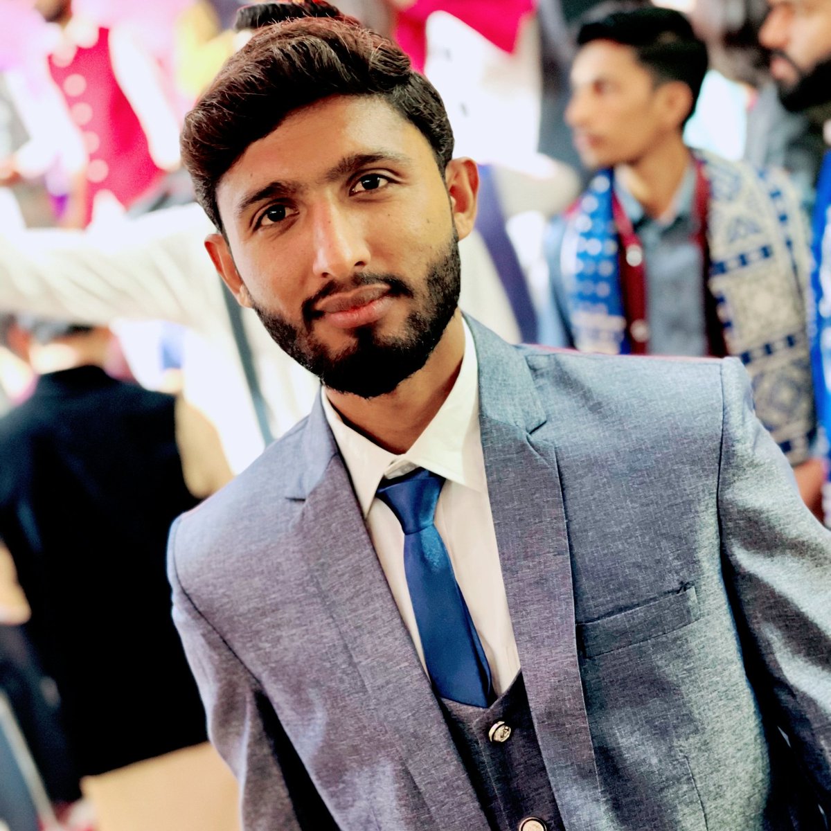 MHamzaSaAdi6's tweet photo. #NewProfilePic
AlhumdulAllah Professor 😎 https://t.co/i65rJe2VMT