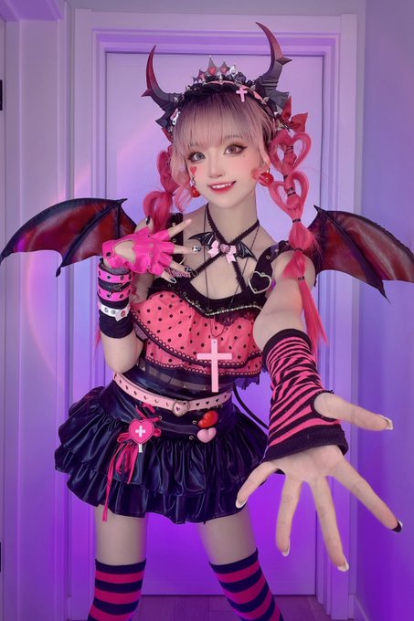 Twitterのコスプレ画像3