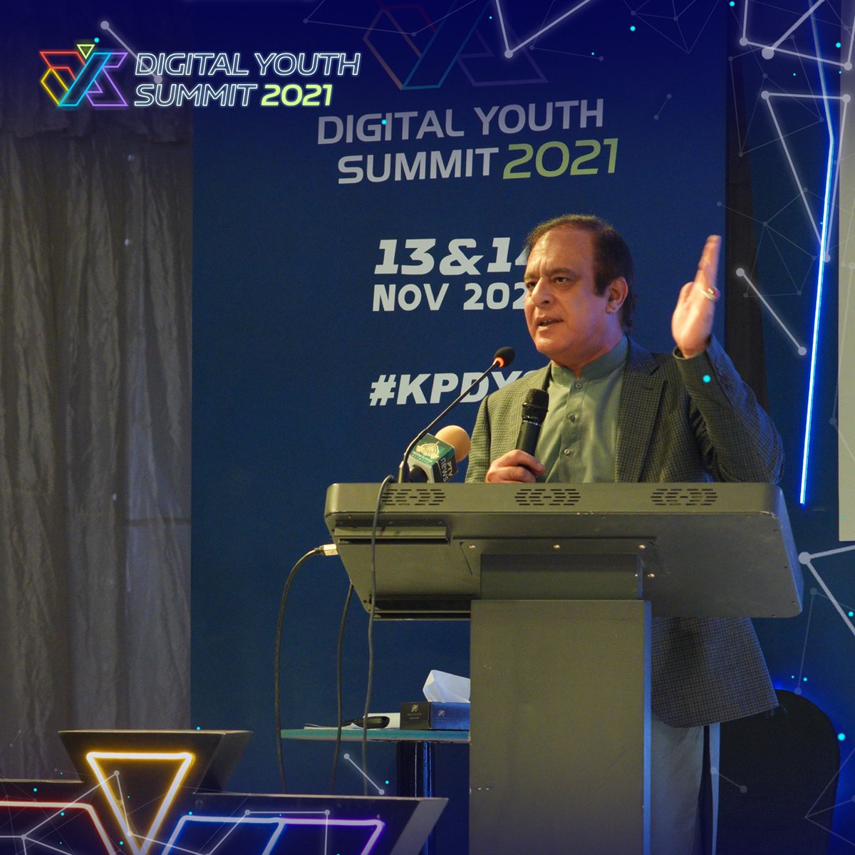 Digital Youth Summit tweet media