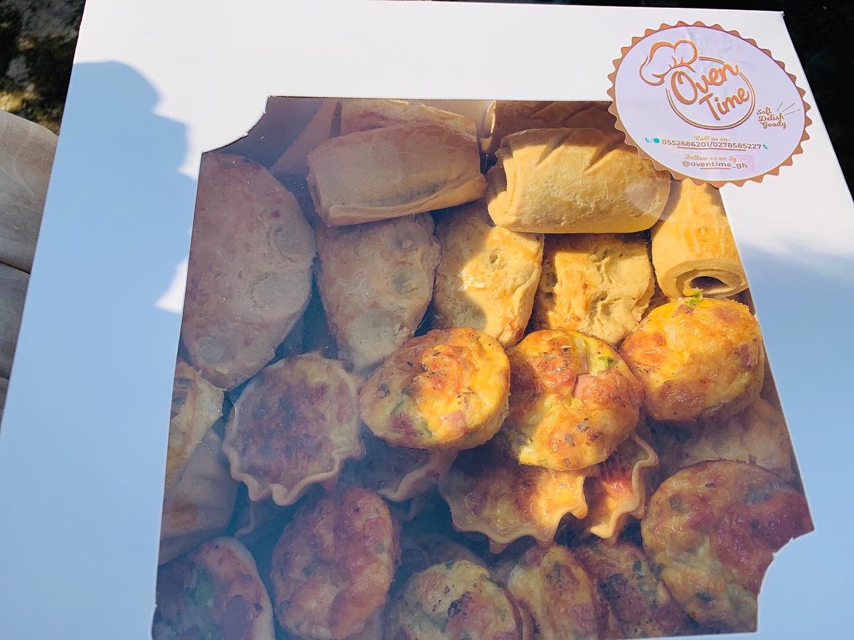 OventimeG's tweet image. 😻Varieties 💯. A pastry lover 💯
Swipe &amp;gt;&amp;gt; to see feedback 😻
.
📌Meat pie 
📌mini frittata 
📌mini pizza 
📌sausage rolls 
📌mini quiche 
📌butter cookies 
.
#pastry #customized #customizedpackage #oventime_gh