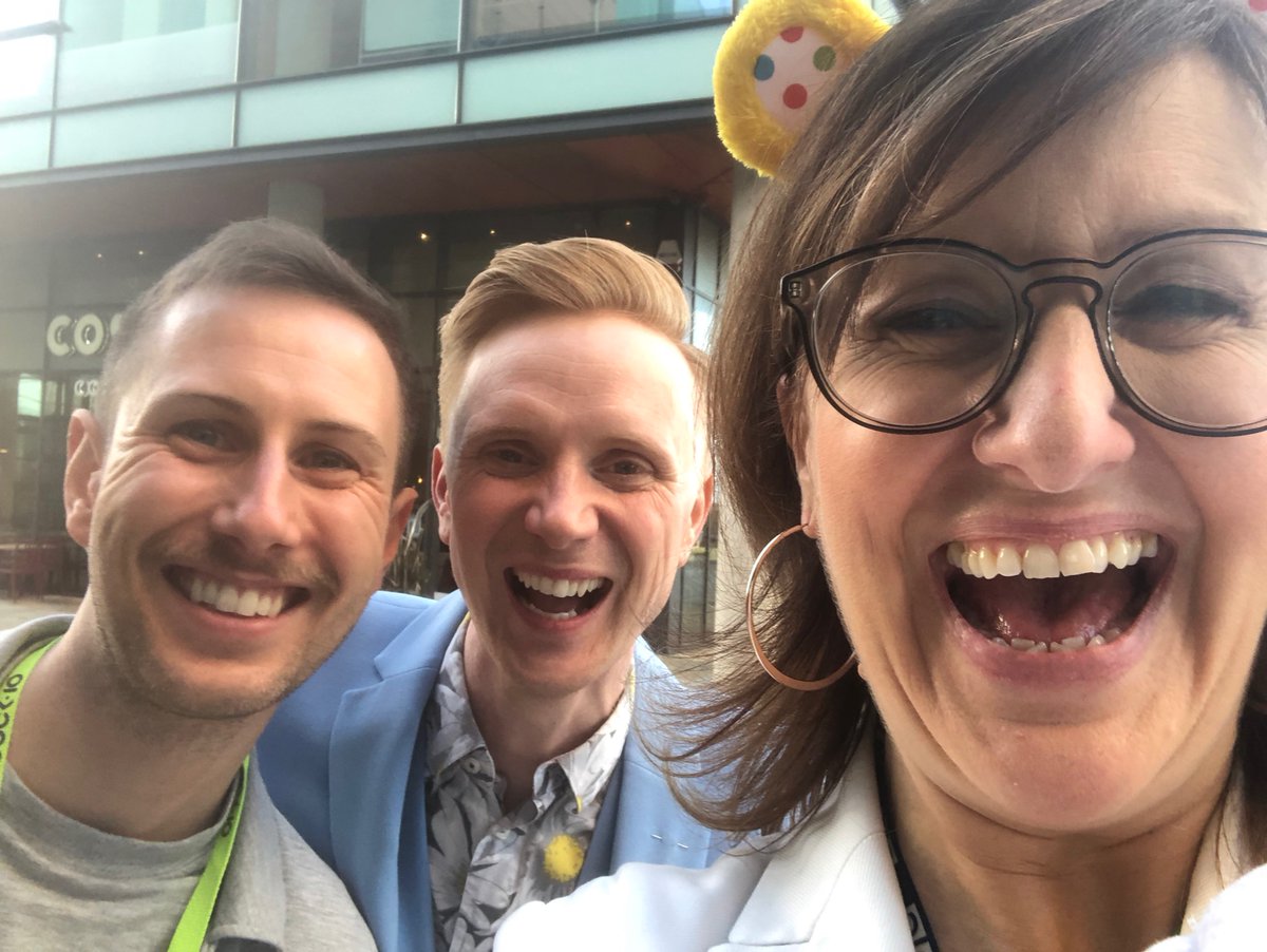 I’m still buzzing after <a href="/OwainWynEvans/">Owain Wyn Evans</a> #Drumathon 
WHAT a 24 hours 😍
What’s a collective noun for a group of drummers?
A kindness?
A hoot?
A thrill?
Honestly never met a nicer bunch
An honour &amp; treat to be involved 
Hand on ❤️ U will not meet a nicer person than Owain 🥰