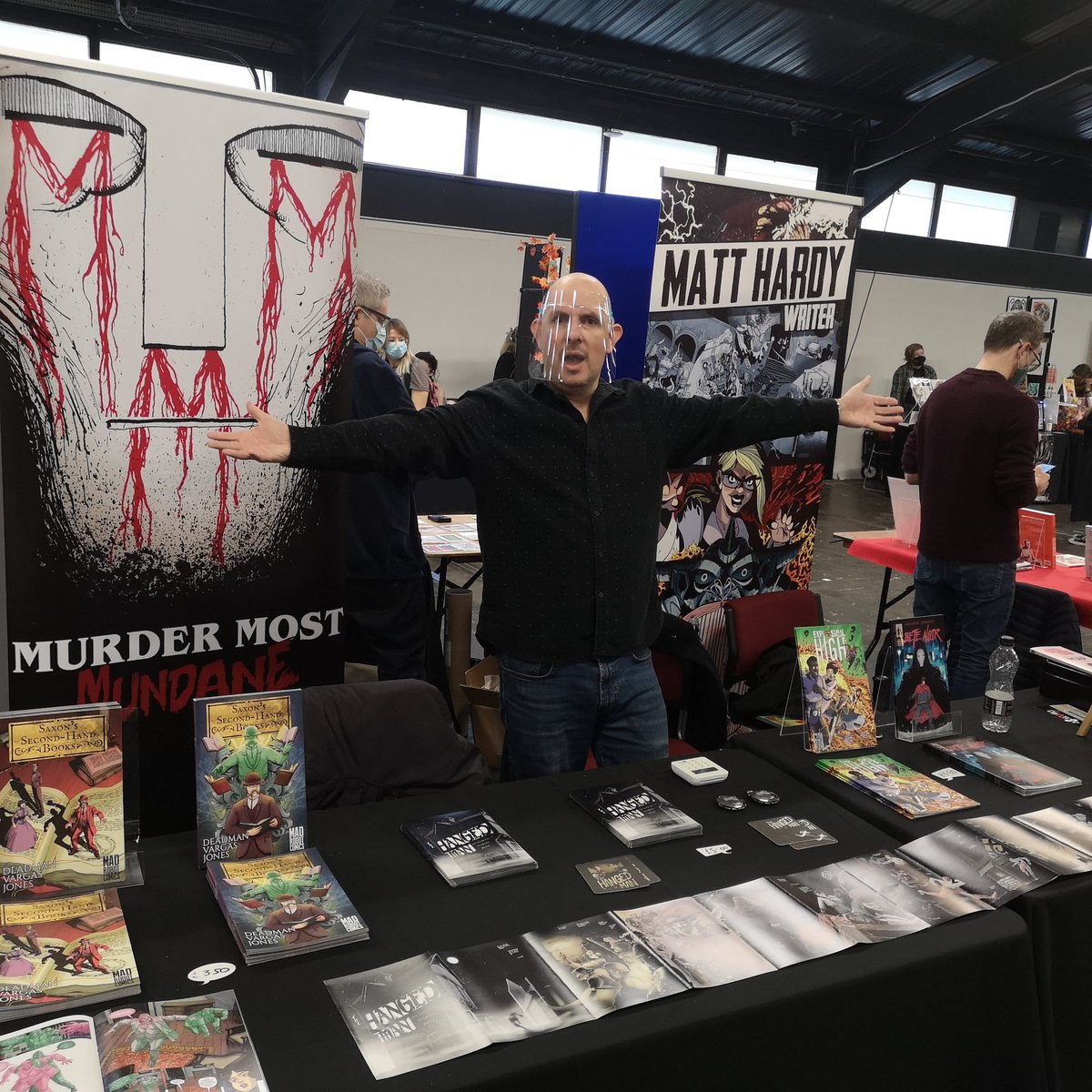 adeadmanwrites's tweet photo. Photographic evidence of that rare beast - convention table @MattPHardy 

Day 2 of @ThoughtBubbleUK 
Table 63 Bubble Boy hall https://t.co/fcTokmwPHT