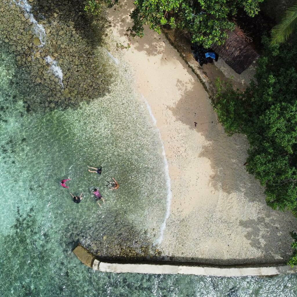 ubo_pakes's tweet photo. Beach life in the Philippines
#dji #djimini2 #samboan #cebu #philippines #drone #droneshot #droneoftheday #dronestagram #dronephoto #dronephotography #dronepilot https://t.co/1xD108oDxT https://t.co/UPXRVNXS9s