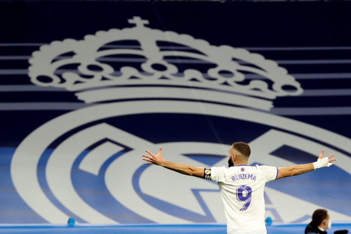 LaLigaEN's tweet photo. 👑         👑
👑      👑
👑   👑
👑👑
👑   👑
👑      👑
👑         👑

👑👑👑
👑         👑
👑         👑
👑👑👑
👑         👑
👑         👑
👑👑👑         

   👑👑👑
👑           👑
👑           👑
   👑👑👑
            👑
         👑
     👑 https://t.co/ec5I7LyM3q