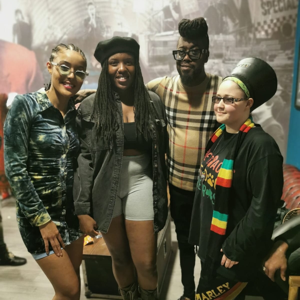 barbdwirecov's tweet photo. Coventry has a new all female sound system by the name of @sistersindub 

Follow &amp; support these young women doing big things!!! 

The future of sound system looks very bright 🔥🔥🔥 https://t.co/U5pipqWyjE
