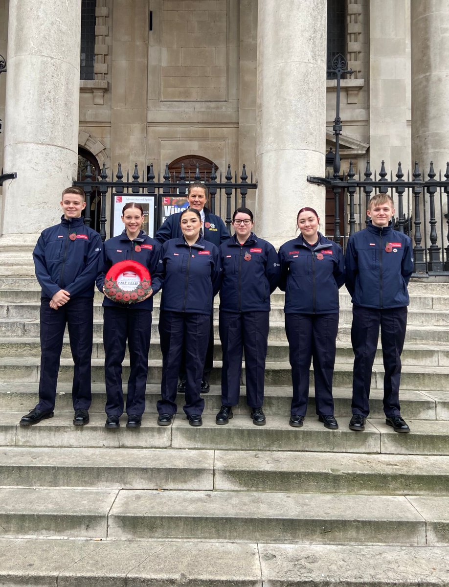 lisakitchen2806's tweet photo. Noah kitchen representing South Yorkshire fire cadets in #london at the #RemembranceSunday @StocksbridgeHS   #veryproud https://t.co/x1m6bFM6Dn
