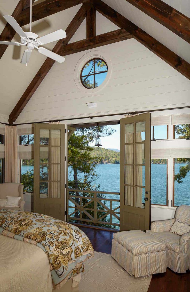 OneKindesign's tweet photo. Spectacular lake house peacefully nestled on Lake Burton, Georgia https://t.co/JwRLOPTuSE https://t.co/SJ8C6Vsy4Z