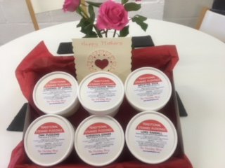 crismaspud's tweet image. #ukgifthour
A very different CHRISTMAS GIFT ??? 
How about a box of 6 steamed puddings with your Christmas message mailed to arrive just before the big day ???
thepuddingshop@btinternet.com