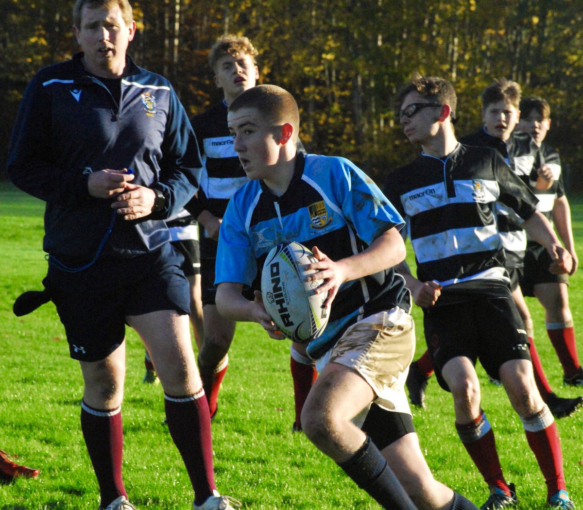 Changleng00's tweet photo. Easily the best referee performance of the weekend came from @Gala_Rugby stalwart Euan Dods. Brilliant communication/an ability to let the game flow in a consistent manner. Let’s get more players giving refereeing a go to enhance the Scottish game. @BorderRefs.@Scotlandrefs https://t.co/lbRaT2mUVu