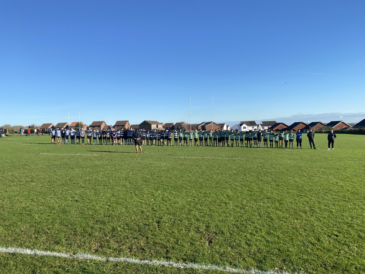 MichaelConnor06's tweet photo. This weeks U15s Development league takes us to @barrymandjrfc with
4 teams and 55 players enjoying great running rugby in glorious November weather πΉ#rememberancesunday #thanksforhosting https://t.co/vfD8Q73T5F