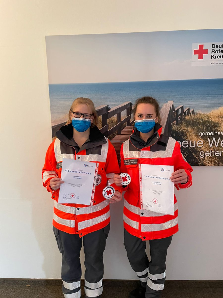 Und wieder ist ein Lehrgang zu Ende gegangen und wieder waren Teilnehmer aus unserem OV dabei, wir gratulieren Anna und Caro Recht herzlich zum bestandenen Sanitäter:in. Danke das ihr euch so engagiert! #DRK #wirfüreuch #Ehrenamt #nabörnsen