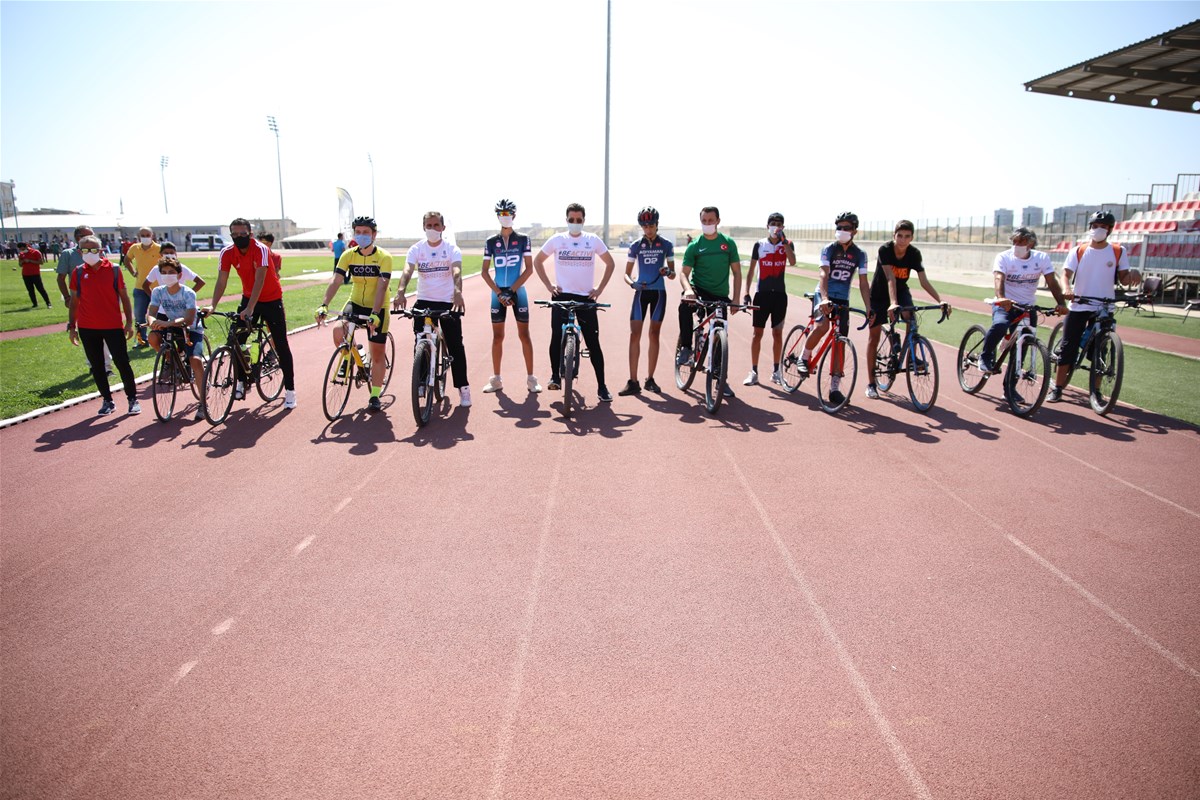 GSB_Adiyaman's tweet photo. Bugün #DünyaDiyabetGünü Diyabete karşı hareketsiz yaşamdan kurtul, sağlıklı yaşama pedal çevir…🚴‍♀️🚴‍♂️ https://t.co/zUusc7C5yW