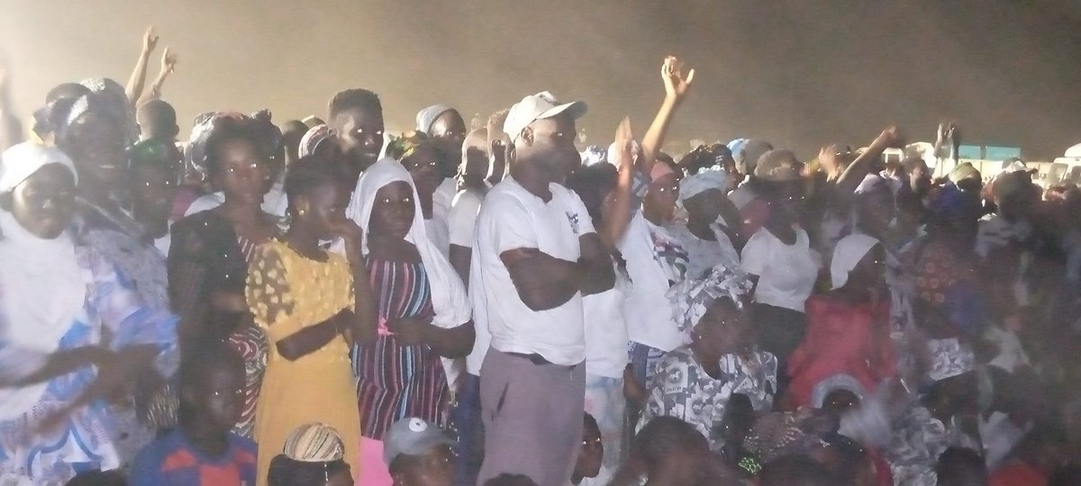 isatou_ja's tweet photo. The people of Niang have turn their back to ousainou Darboe and UDP and head to president Barrow and #NPP led grand alliance and said they are only voting for #presidentBarrow and his alliance https://t.co/2FadE4Es9R