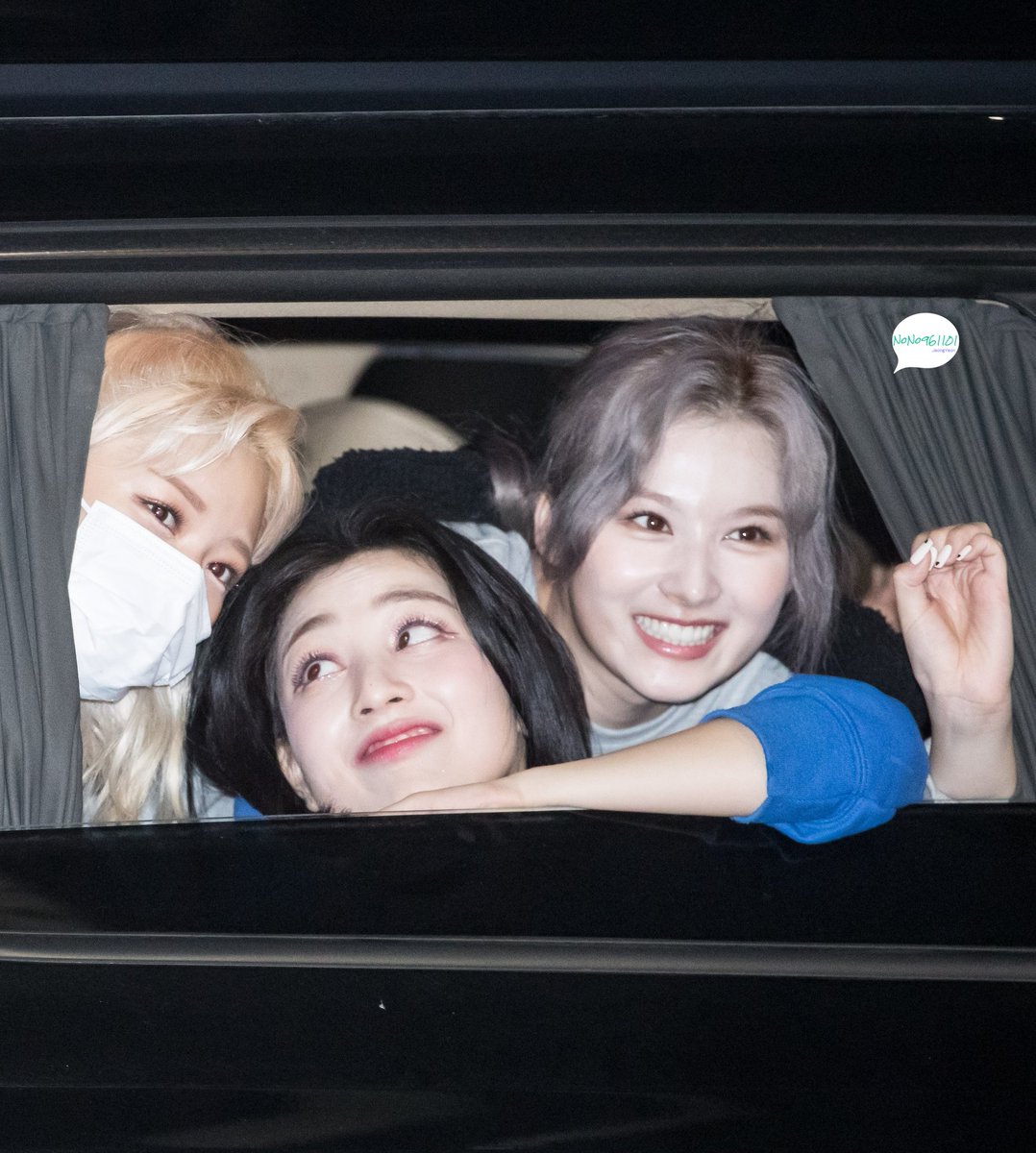 JY961101twice's tweet photo. 211114 SBS Inkigayo🍭🍭🍭
#TWICE #JEONGYEON 
#트와이스 #정연  #SANA  #JIHYO  #지효  #사나
#FormulaOfLove 
#SCIENTIST https://t.co/PcF1jrfO7o