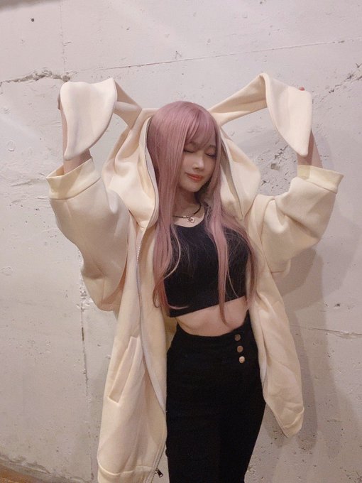 Twitterのコスプレ画像15
