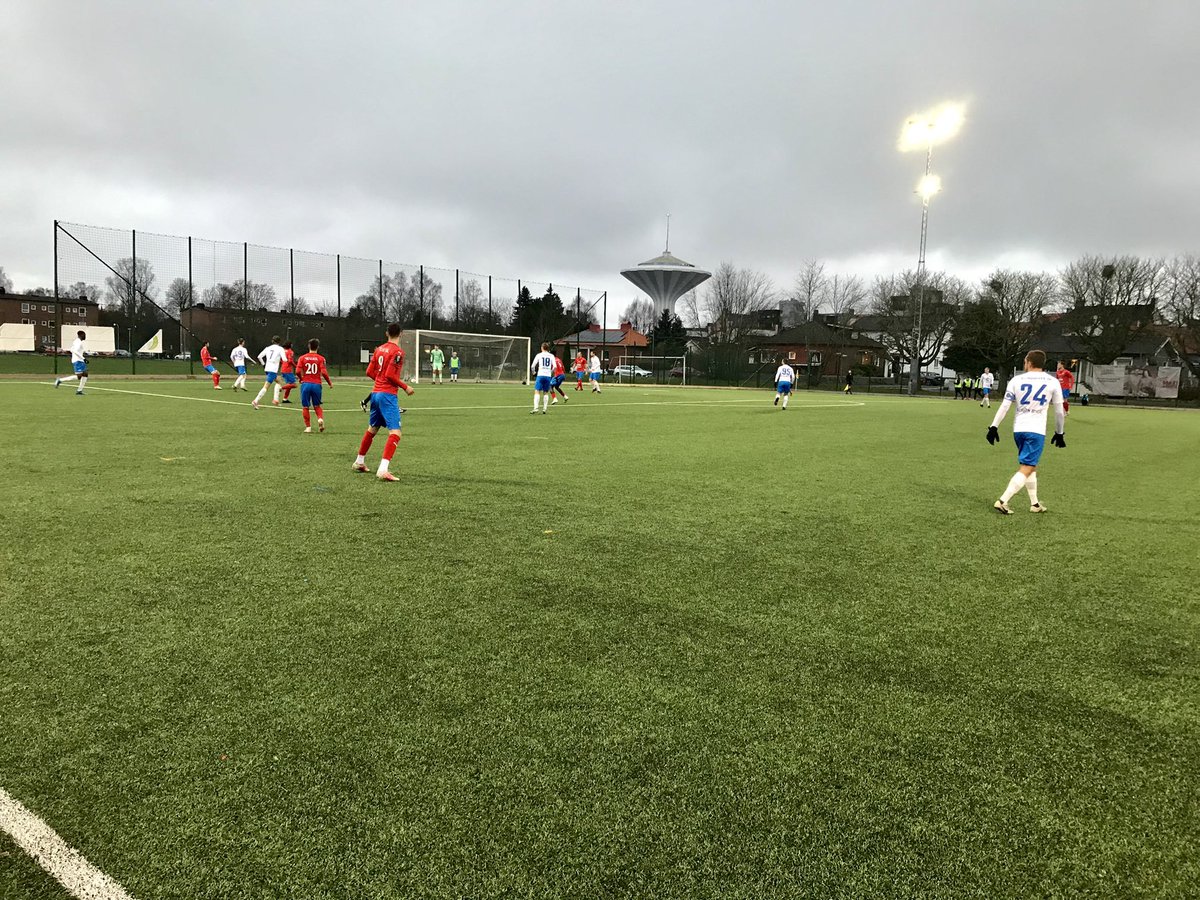 Bissarna vann på Pettersberg. #RIK 
Matchrapport: laget.se/RynningeHerrla…