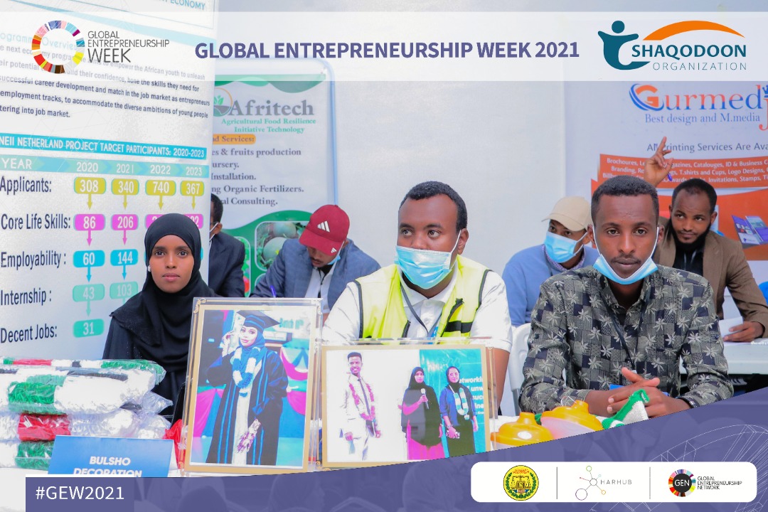 AdeegeAgency's tweet photo. #GEWSOMALILAND
#GEW2021
#ADEEGE
#ADEEGECREATIVEAGENCY.
@Shaqodoonorg https://t.co/XFxgsTyh5K