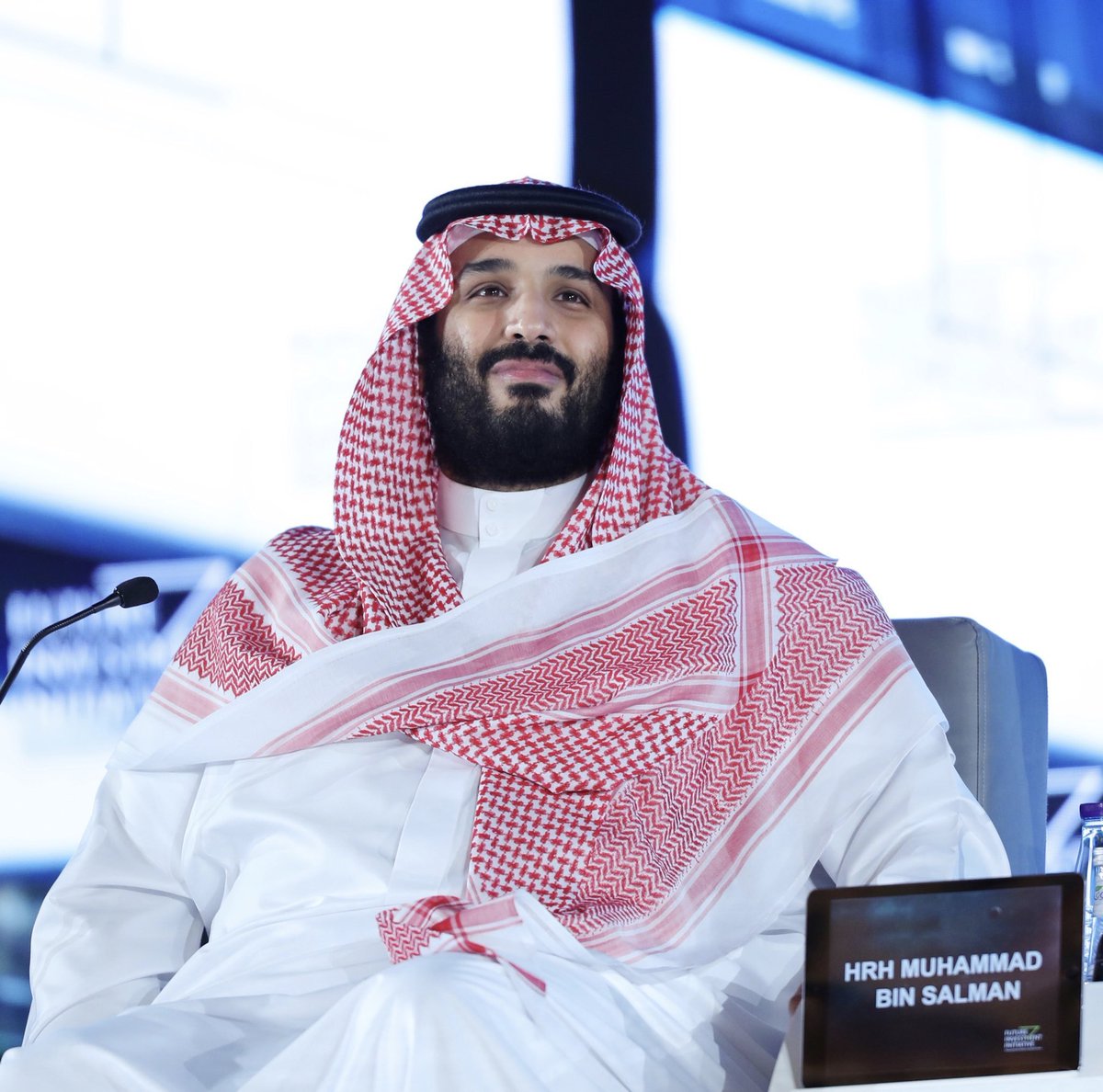 أول مدينة غير ربحية في العالم بحي عرقة في الرياض

لا يحد طموحنا في بلدنا شيء، طموحنا عنان السماء، جيل يبني الآخر في بلد ينشد الطليعة.
#محمد_بن_سلمان 🇸🇦♥️